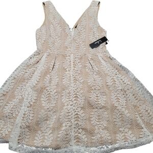Lulus Cream Lace Dress V Neck Sleeveless Fit Flare Women Lg formal wedding sexy